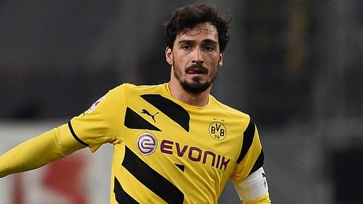 Mats Hummels Yang Ingin Menentukan Masa Depannya Sendiri | Pandit ...